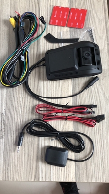 Kamera Dasbor 4G untuk manajemen armada ADAS DSM Semua dalam Satu Dashcam CPU ARM Cortex-A7 MP2