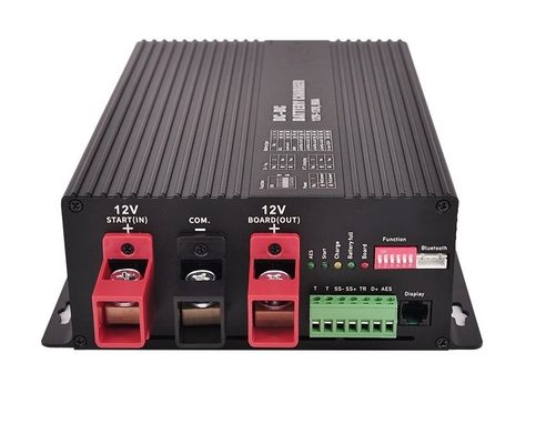 CE/FCC/ROHS Disetujui 12V 90A Waterproof MPPT Solar Battery Charger untuk Dual Battery System
