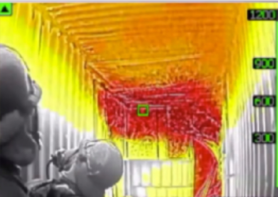 4G Integrated Thermal-image Sensor Safety Rescue Helmet Action Camera Didukung oleh Chipset MTK 6739 yang kuat