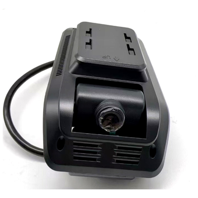Desain Dashcam DMS cerdas dan ADAS AI all-in-one dengan tampilan depan 4G / WiFi / GPS terintegrasi