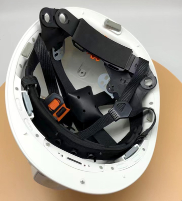 Pasokan listrik 12V atau 5V 4G GPS Safety Helmet Camera dengan Baterai 4000mAh dan Mode yang disesuaikan