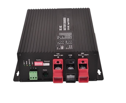 Pengecas baterai DC 12V yang kuat dengan 15.4A Max Output Current Kompak dan Ringan 1.7kg/190mm*215mm*70mm