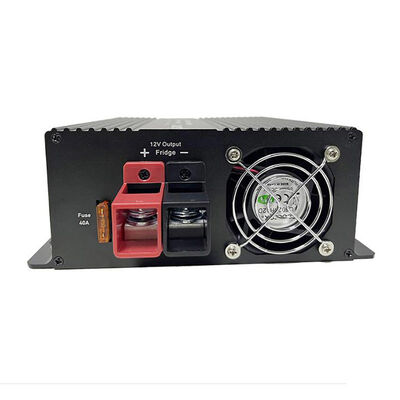 DC Battery Charger yang cocok untuk baterai lithium iron phosphate dengan sistem manajemen baterai terintegrasi yang memastikan pengisian aman